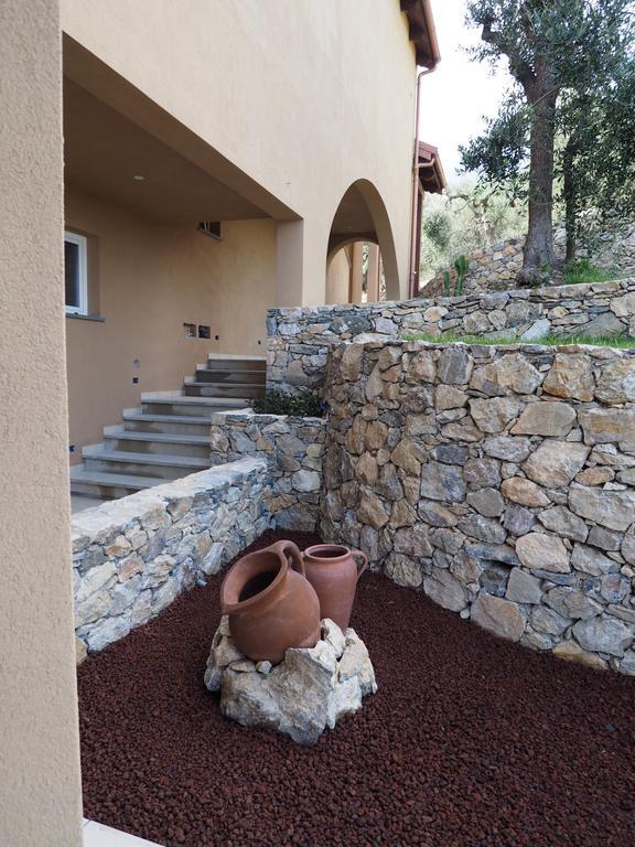 Agriturismo "I Castellari" ปิเอตราลิกูเร ภายนอก รูปภาพ